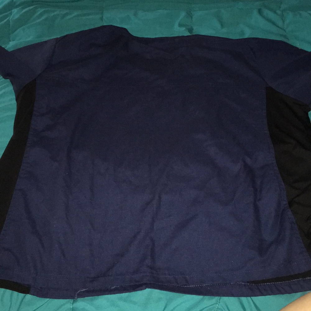 QQcherry scrub top - Picture 3 of 3